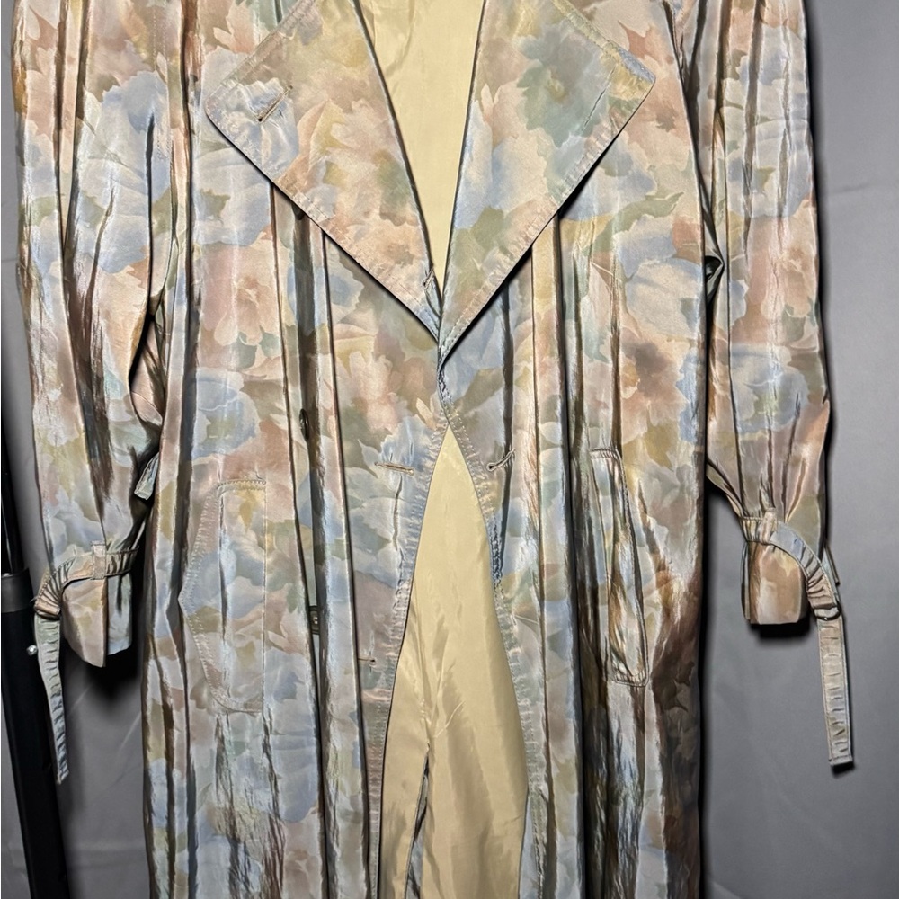 Vintage Floral Women's Trench Coat